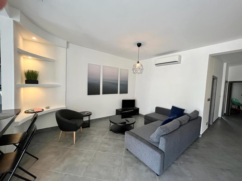 Marsalforn Dreams Of Holiday. Apartment With Pool מראה חיצוני תמונה